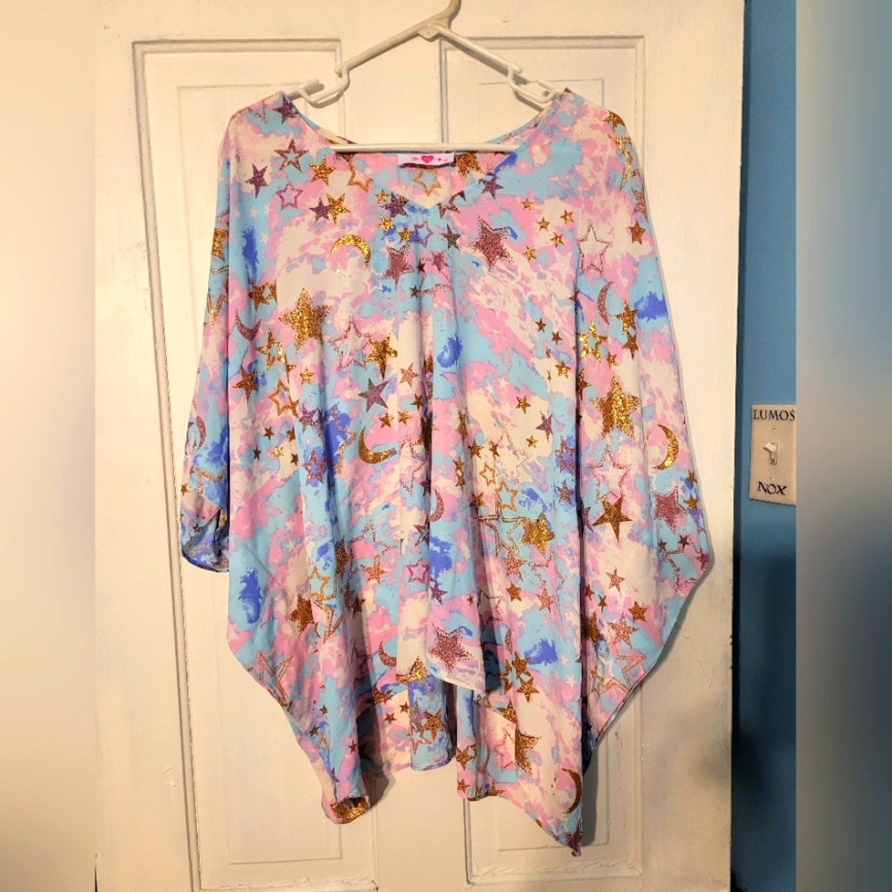 Buddy love batwing top oversized M/L with tags